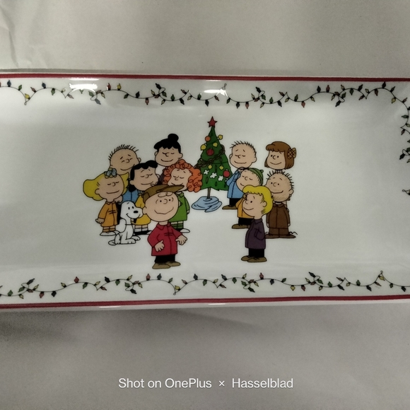 Peanuts Christmas platter - Picture 1 of 3